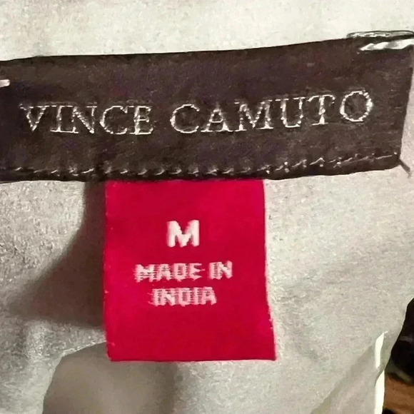 VINCE CAMUTO Split Neck Ruffle Butterfly Sleeve Blouse Women's M White Pleated - Picture 5 of 5